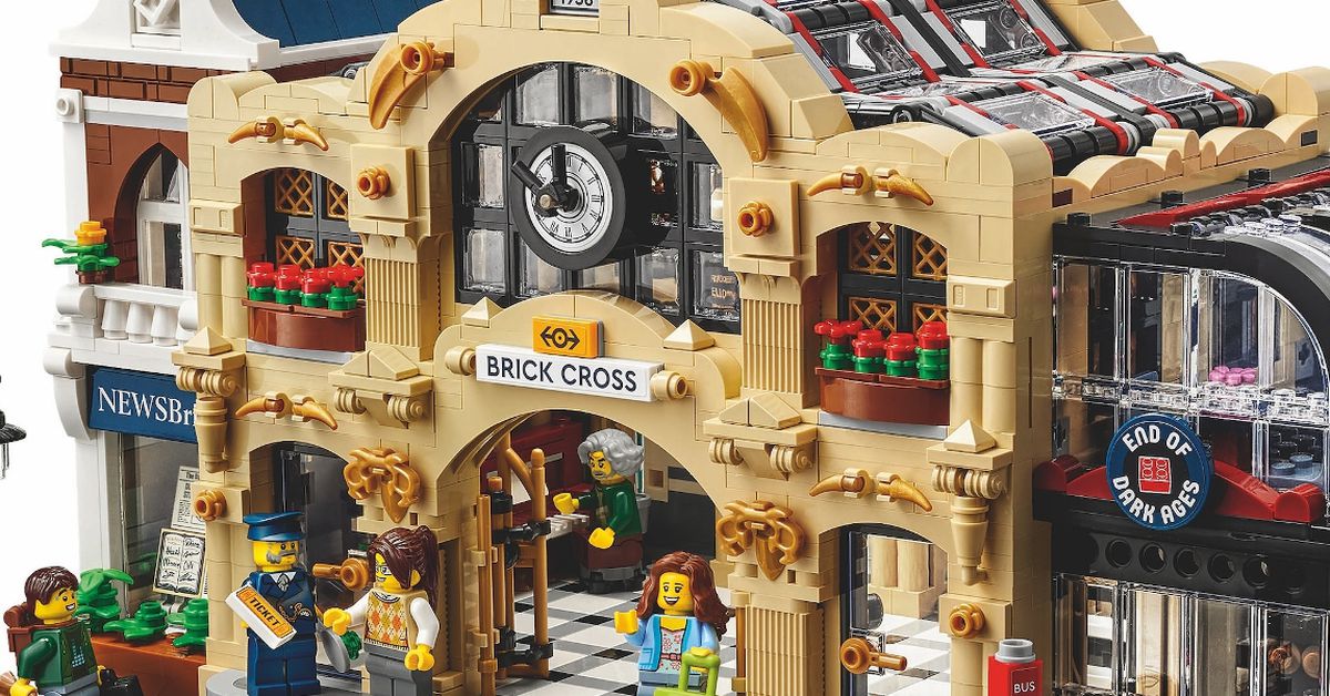 You are currently viewing Lego’s limited-edition Ominous Isle and British train station are imminently going on sale