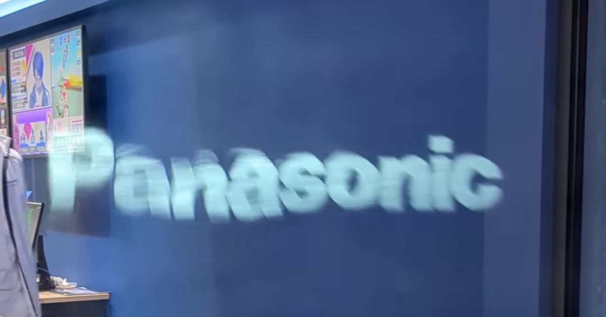 You are currently viewing This Panasonic product is literally vaporware — it sprays displays into the air